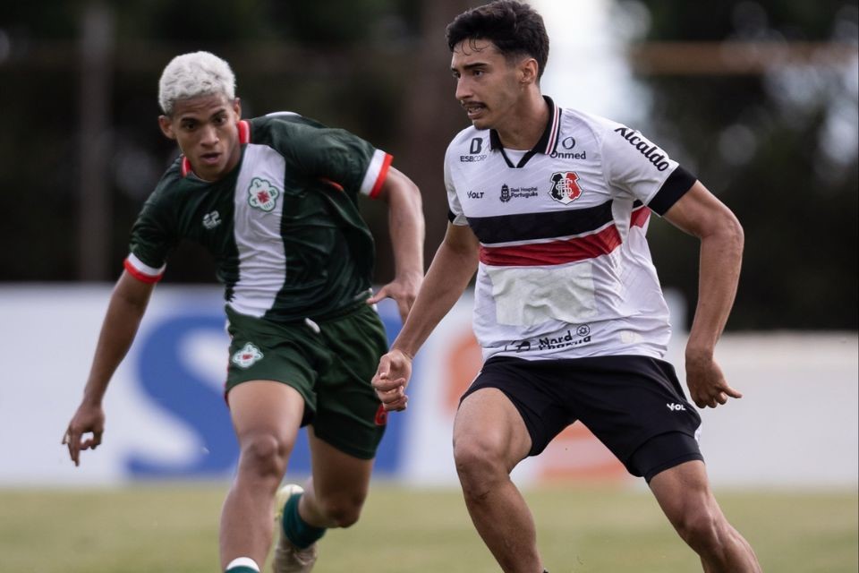 Santa Cruz empata com Tuna Luso na Copinha/Douglas Moreti
