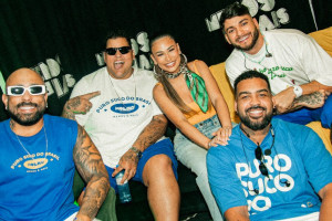 Grupo Menos &eacute; Mais no feat com Simone Mendes "P do Pecado"