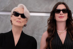 "O Diabo Veste Prada 2" marca o retorno de Miranda Priestly (Meryl Streep) e Andrea (Anne Hathaway) mais de duas d&eacute;cadas depois do filme original 