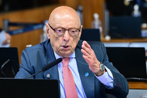 Senador Esperidi&atilde;o Amin (PP-SC)