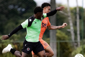 No primeiro teste da pr&eacute;-temporada, Sport perde por 3 a 0 para o Botafogo-PB em jogo-treino