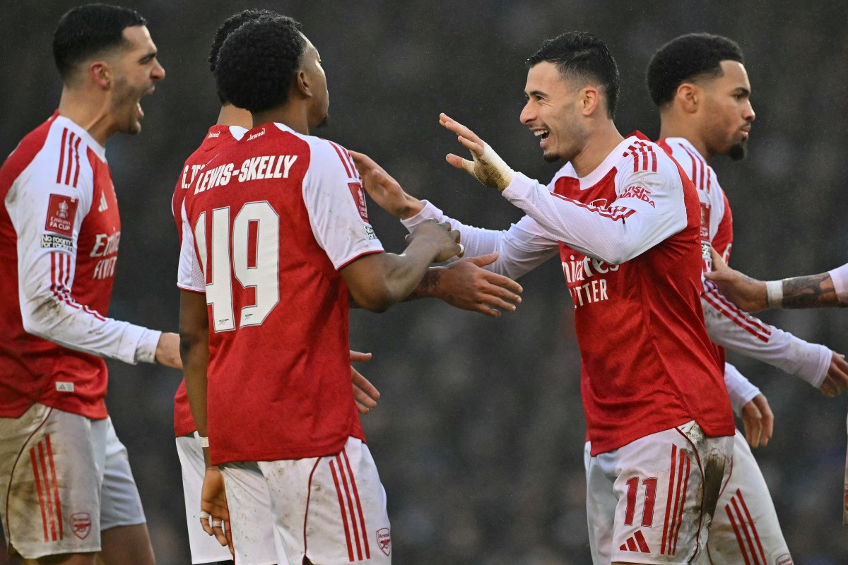 Equipe do Arsenal em partida na Copa da Inglaterra/GLYN KIRK / AFP