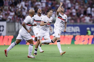 No fechamento da primeira rodada, Santa Cruz estreia com vit&oacute;ria convincente contra Decis&atilde;o