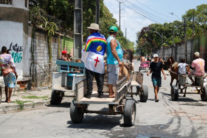 Protesto dos carroceiros seguem rumo &agrave; Defensoria P&uacute;blica, no Centro do Recife 
