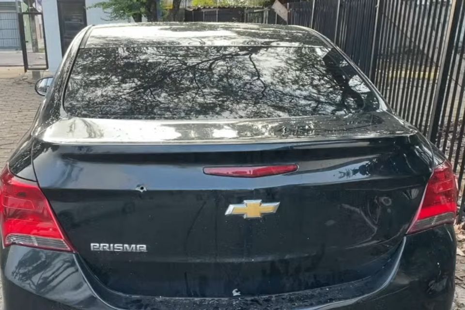 Tentativa de homicídio deixa turista baleada durante corrida por aplicativo na Avenida Recife
/reprodução/Tv Guararapes