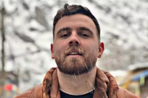 Ir&atilde; vai enforcar manifestante em primeira execu&ccedil;&atilde;o ligada a protestos contra o regime