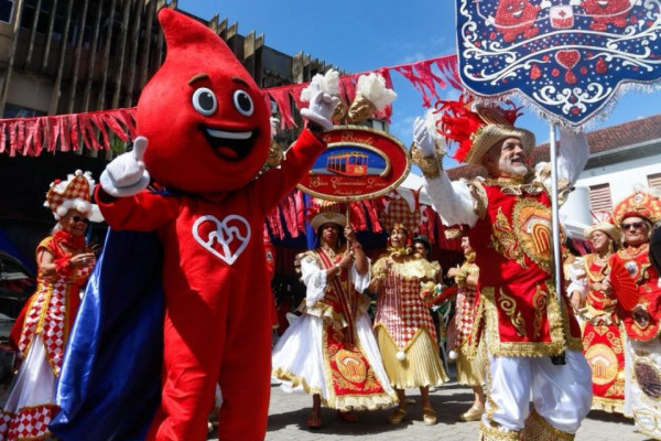 Carnaval 2026: em ritmo de folia, Hemope lan&ccedil;a campanha para refor&ccedil;a doa&ccedil;&atilde;o de sangue