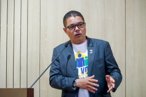 O conselheiro distrital Ailton J&uacute;nior.