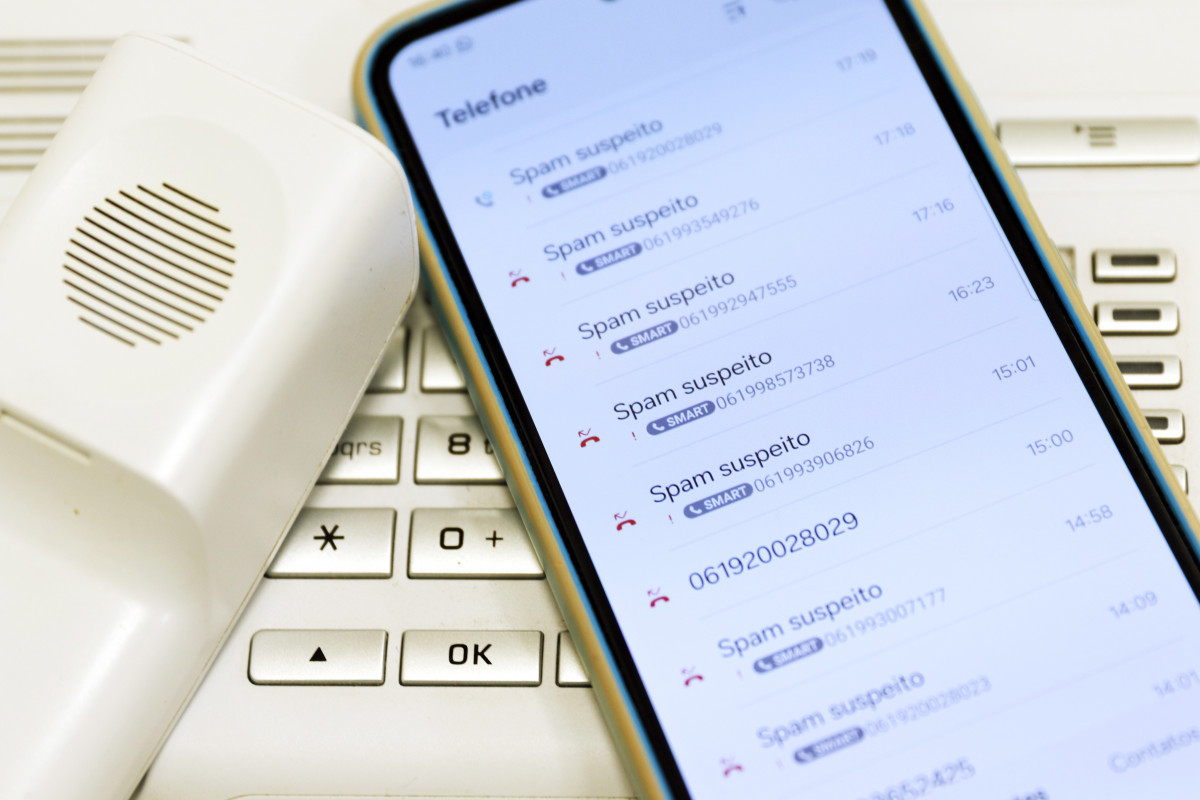 Celular com chamadas de de spam ou fraude
/ Bruno Peres/Agência Brasil