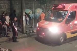 Motociclista morre ap&oacute;s bater em poste na Avenida Beberibe, no Recife