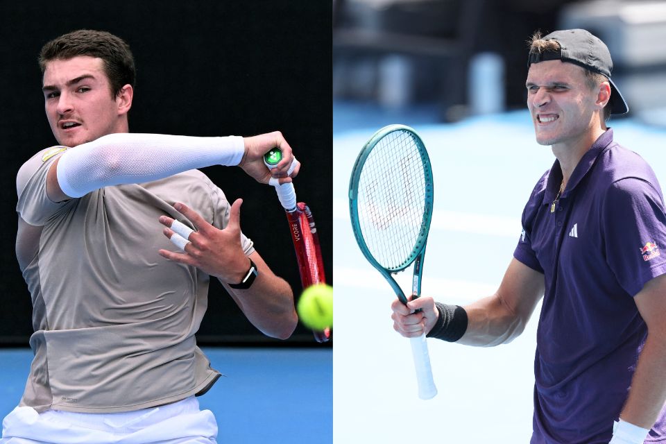 Tenistas João Fonseca e Jakub Mensik/WILLIAM WEST / AFP e MICHAEL BRADLEY / AFP