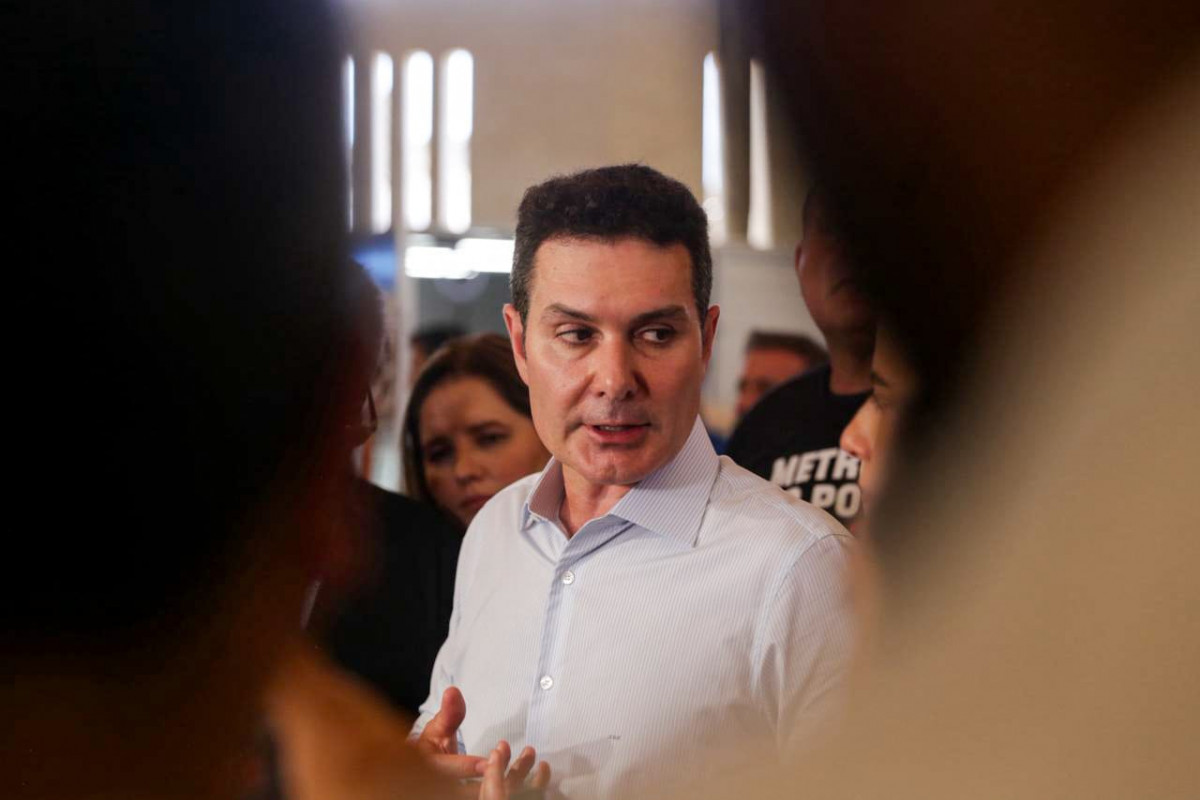 O ministro das Cidades, Jáder Barbalho Filho e a governadora Raquel Lyra realizaram vistoria técnica no Metrô do Recife/Crysli Viana/ DP Foto