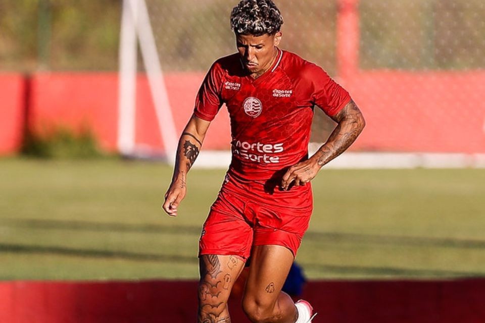 Wenderson, volante do Náutico/Rafael Vieira/CNC