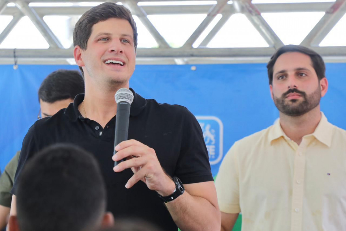 Obra contempla serviços de pavimentação, drenagem, macrodrenagem e urbanismo social (Fotos: Hélia Scheppa/Prefeitura do Recife)