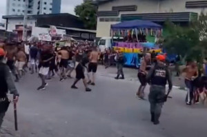 Briga generalizada foi registrada em desfile do bloco CDU Folia, no Recife