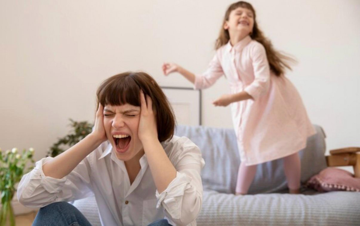 Mães também sofrem com filhos narcisistas/Foto: freepik
