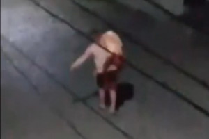 Cantor de Bu&iacute;que &eacute; assassinado pelo ex da namorada e tem corpo jogado em canal no Agreste
