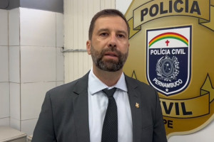 Delegado Roberto Ferreira deu detalhes da pris&atilde;o do homicida