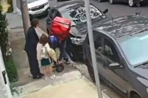 "Um movimento errado e o desfecho poderia ser outro, como j&aacute; foi com tanta gente", disse a v&iacute;tima.