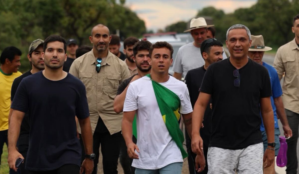 caminhada é liderada por Nikolas Ferreira/Instagram/Reprodução