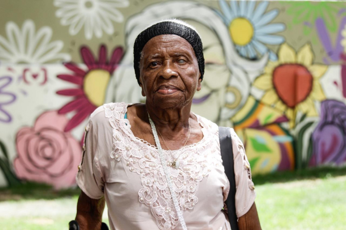 Novo espaço de convivência da terceira idade do Recife ressignifica uma história marcada por violência contra idosos (Foto: Marina Torrres/DP Foto)