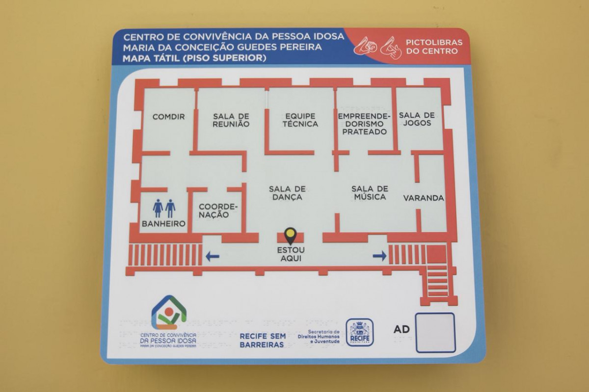 Novo espaço de convivência da terceira idade do Recife ressignifica uma história marcada por violência contra idosos (Foto: Marina Torrres/DP Foto)