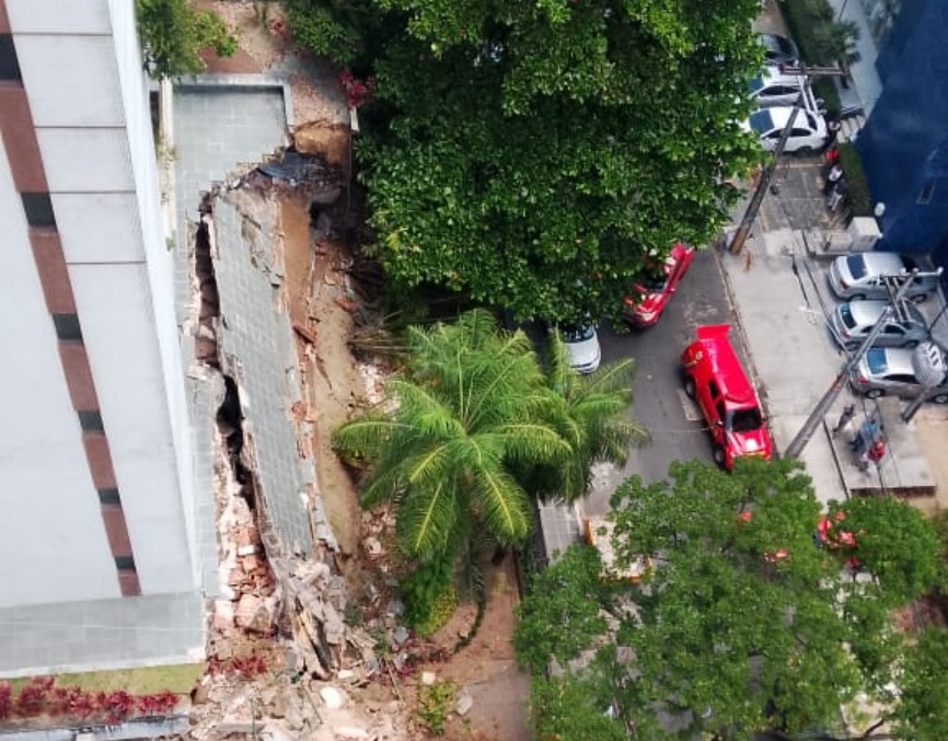 Desabamento no Recife./Foto: Reprodução/Redes sociais