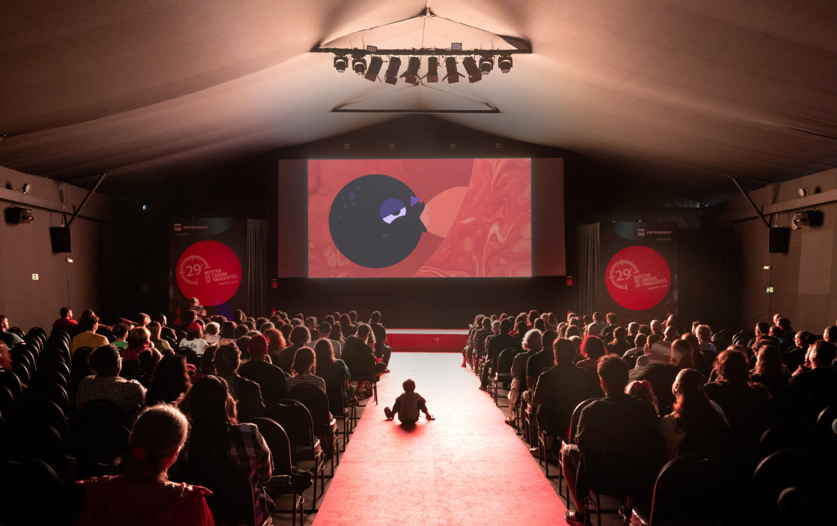 Sessão de 'Papaya', que será exibido no Festival de Berlim, foi destaque do fim de semana/ Foto: Leo Lara