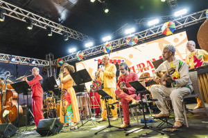 Grupo SaGrama apresenta a pr&eacute;via "Presepada na Folia" pela segunda vez
