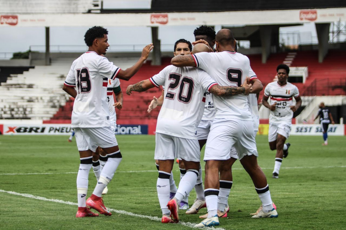 Jogadores do Santa Cruz/Evelyn Victoria/SCFC