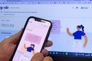Termina nesta &agrave;s 23h59 desta quinta-feira (29) o prazo para estudantes interessados se inscreverem no Programa Universidade para Todos (Prouni) do primeiro semestre de 2026