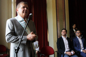 Desembargador Ricardo Paes Barreto foi homenageado em cerim&ocirc;nia com a participa&ccedil;&atilde;o do prefeito Jo&atilde;o Campos (PSB) 