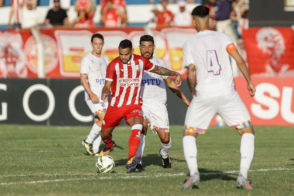 Partida entre Vitória x Náutico em Bonito/Rafael Vieira / CNC