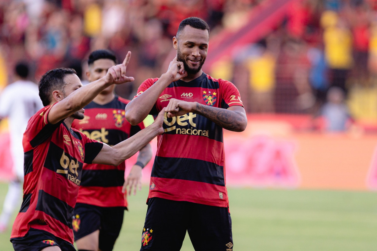 Sport venceu o Santa por 2 a 1 /Paulo Paiva/Sport