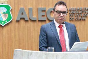 Suplente de deputado estadual Pedro Lobo