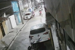 Comerciante &eacute; morto e cunhado fica ferido em ataque a tiros em Bras&iacute;lia Teimosa
