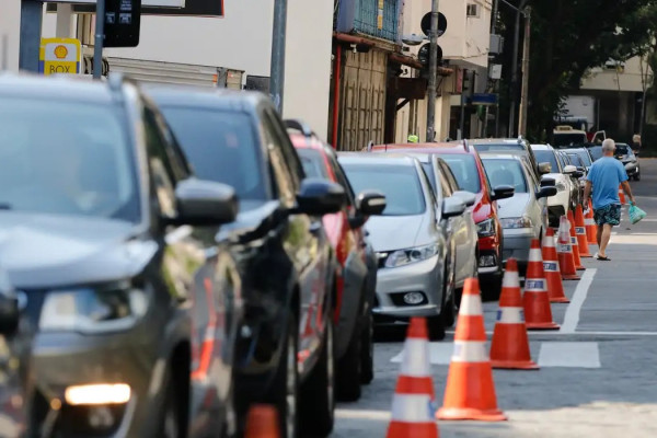 Atualmente, ao menos dez estados brasileiros já não exigem a baliza como prova específica