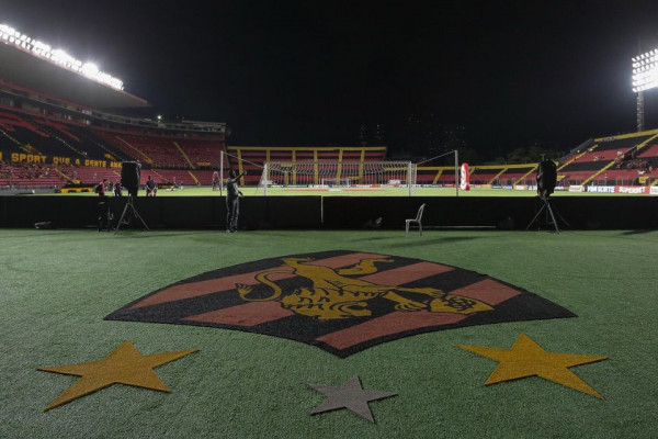 Ilha do Retiro, est&aacute;dio do Sport