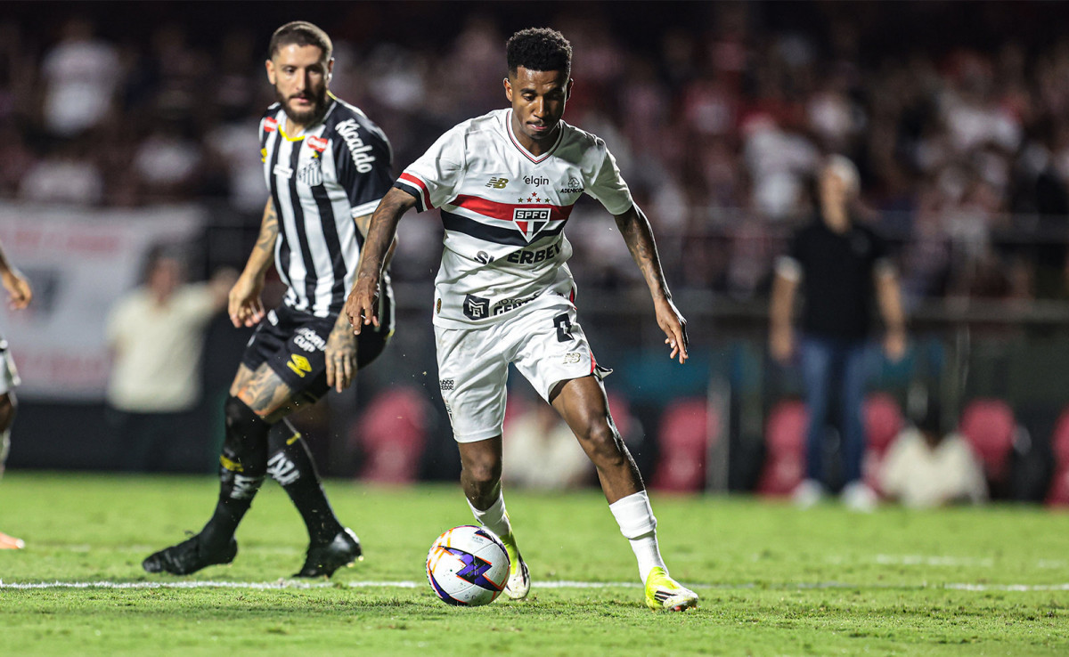 Zé Rafael e Marcos Antônio, meias de Santos e São Paulo, respectivamente / Paulo Pinto/ São Paulo