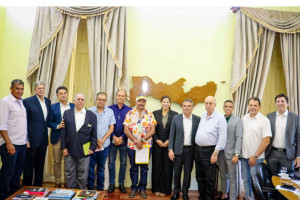 Representantes do setor da cana se reuniram nesta quinta-feira (5) com o secret&aacute;rio da Casa Civil do estado, T&uacute;lio Villa&ccedil;a