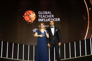 D&eacute;bora Garofalo foi reconhecida como a educadora mais influente do mundo