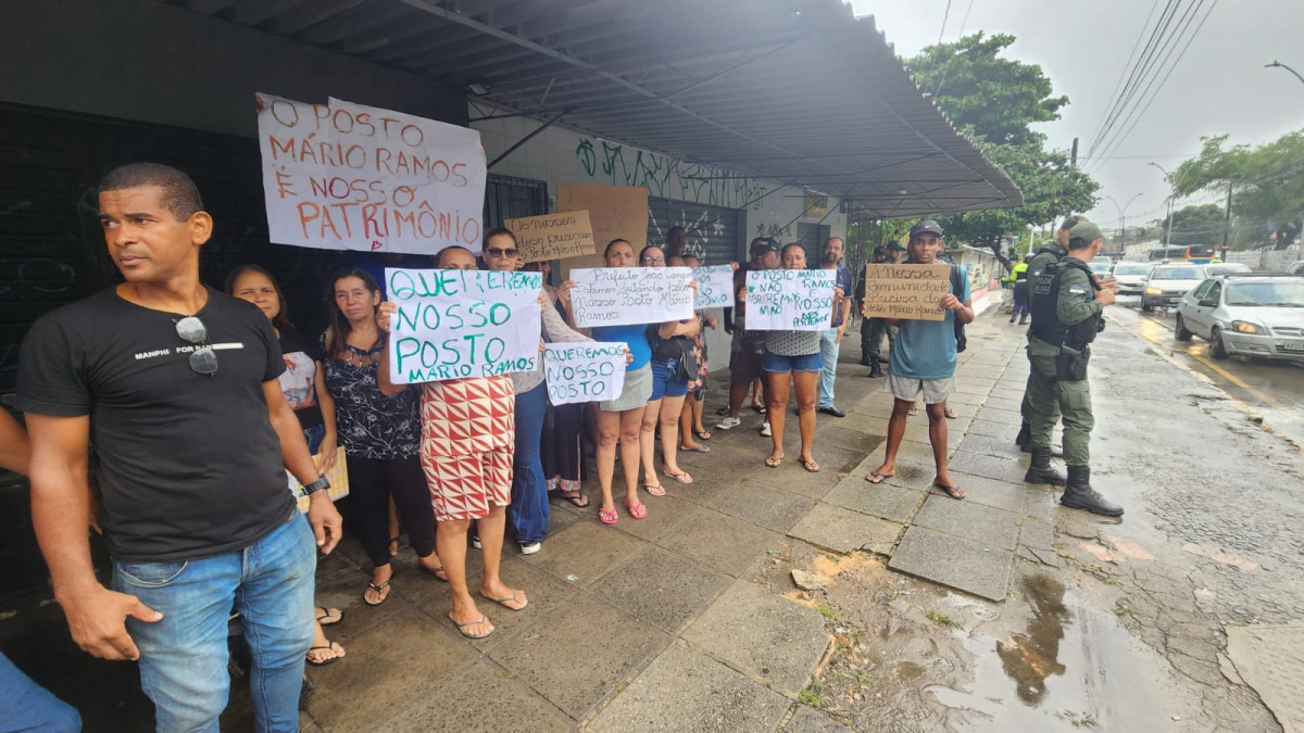 Comunidade de Casa Amarela protesta por manutenção do posto de saúde Mário Ramos no bairro (Marília Parente/DP)