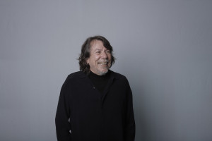 Carnaval 2026: "Estou me segurando para n&atilde;o chorar", diz Lenine sobre homenagem do Recife