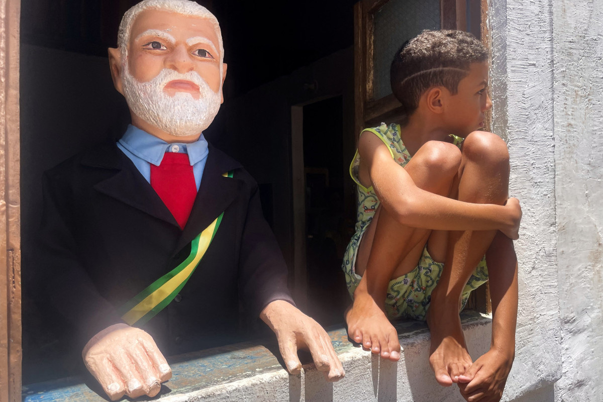 Boneco do Presidente Luiz Inacio Lula da Silva, durante o Carnaval de Olinda, em 2025./Jose Osorio/AFP