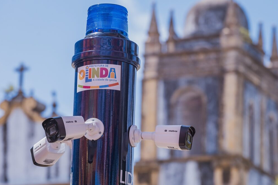 As câmeras estão sendo instaladas em totens distribuídos no Sítio Histórico de Olinda/DIVULGAÇÃO/SECOM OLINDA