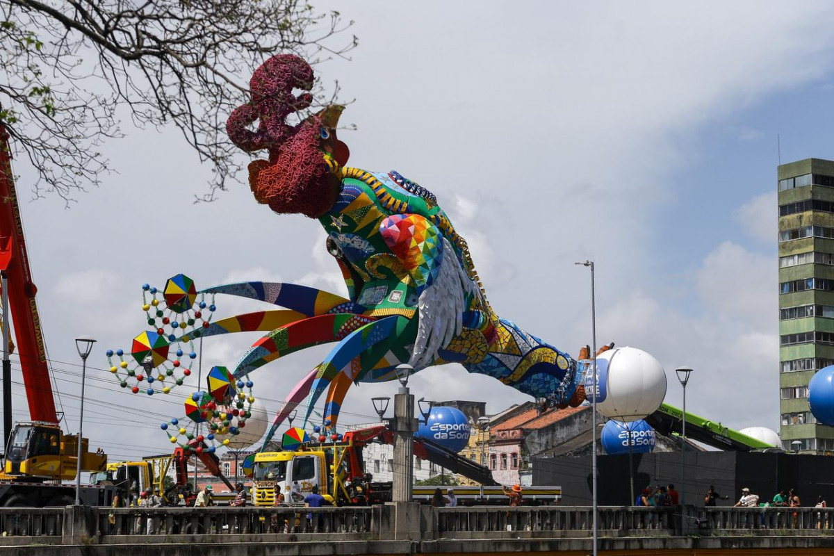 A subida do Galo está marcada para esta quarta-feira (11), a partir das 19h, com a participação de orquestra de frevo para animar os foliões  (Foto: Rafael Vieira / DP Fotos)