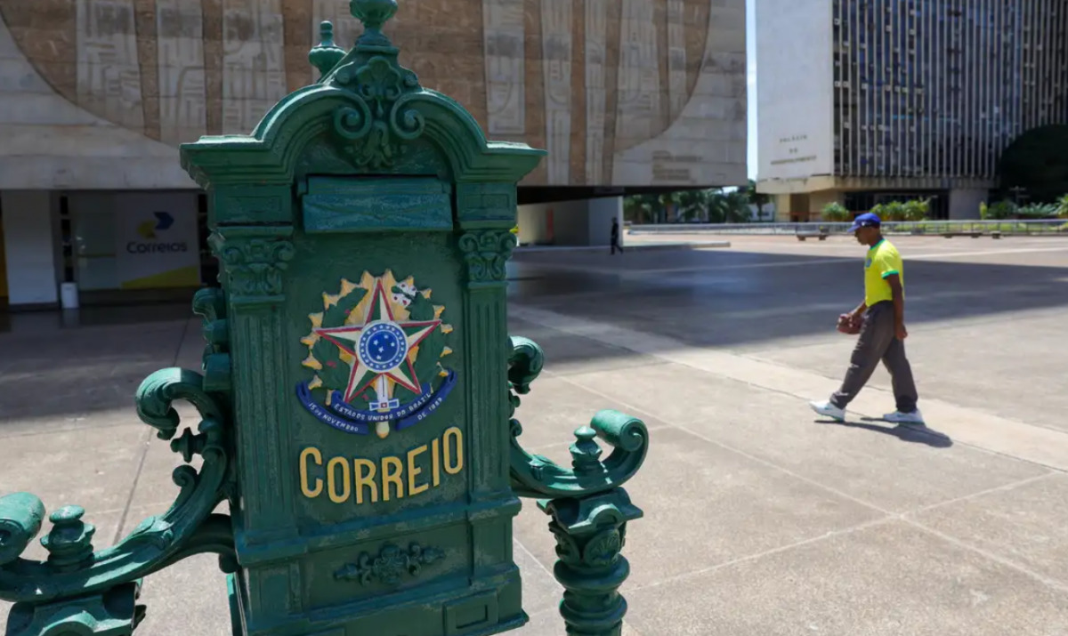 A estimativa da direção da estatal é de que os leilões reduzam os custos de manutenção dos imóveis ociosos e arrecadem até R$ 1,5 bilhão para investimento na própria empresa/Foto: Fabio Rodrigues-Pozzebom/ Agência Brasil