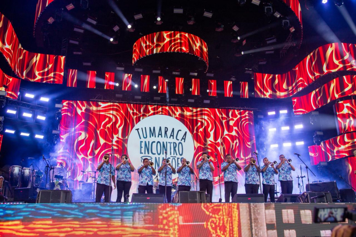 Tumaraca animou foliões na abertura do Carnaval 2026, no Marco Zero/Karol Rodrigues/DP