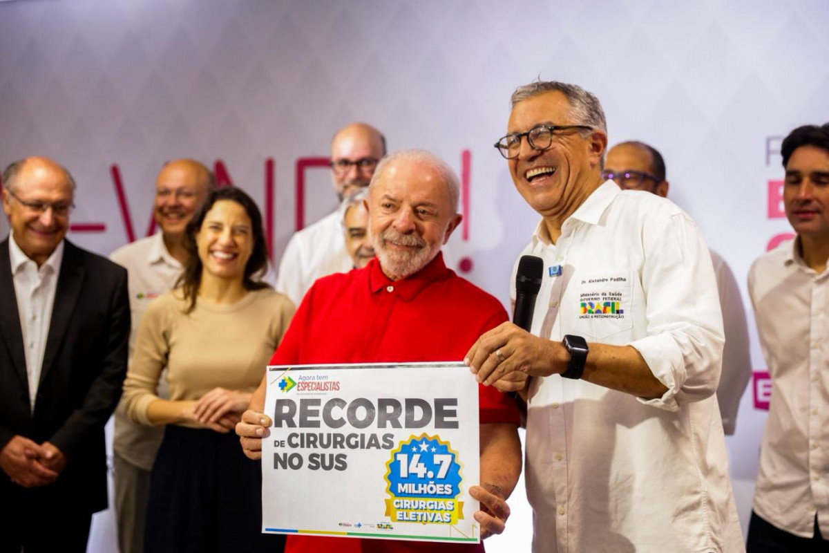 Visita do Presidente Lula a fábrica da Aché/Crysli Viana/DP