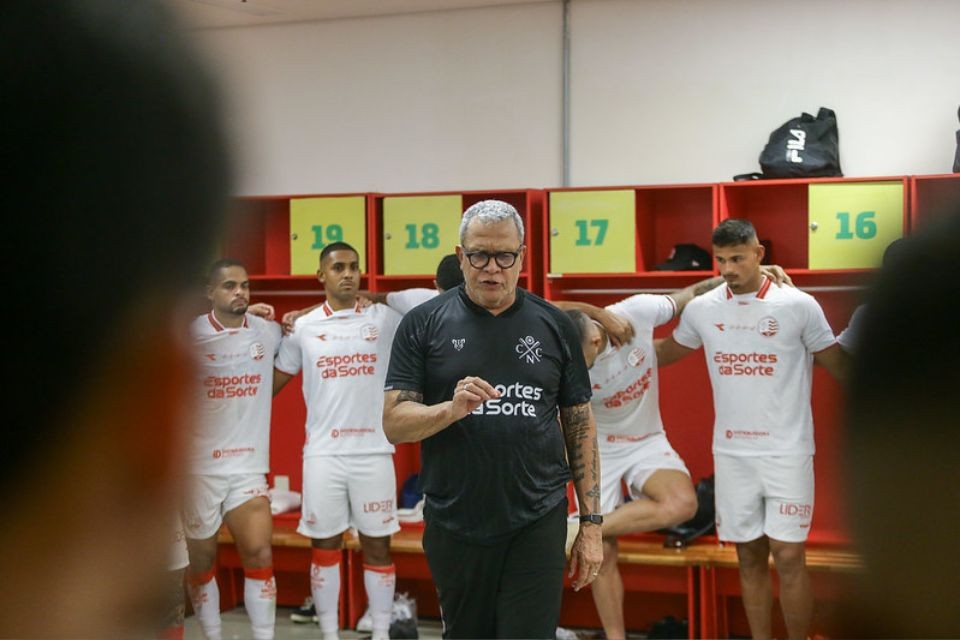 Hélio dos Anjos, técnico do Náutico/Rafael Vieira/CNC